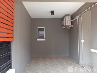 For rent 3 bed townhouse in Phutthamonthon, Nakhon Pathom