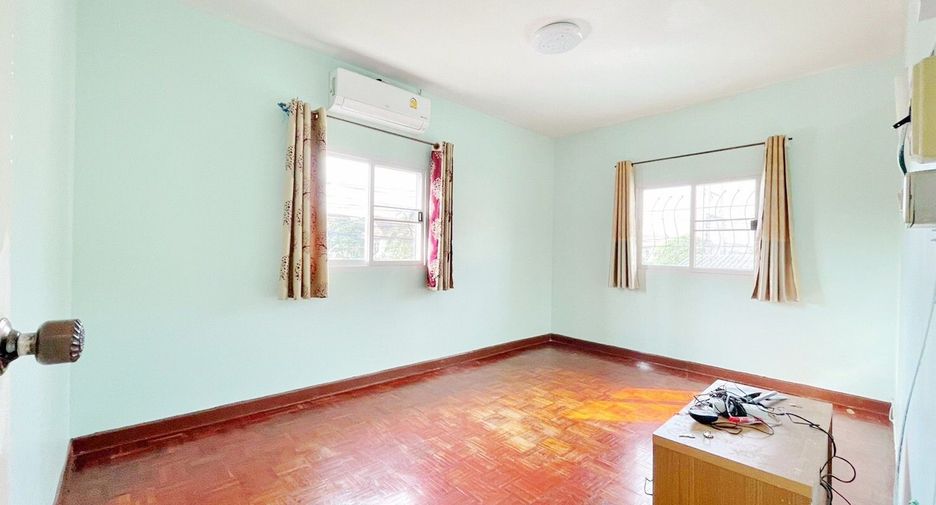 For sale 3 bed house in Mueang Chachoengsao, Chachoengsao