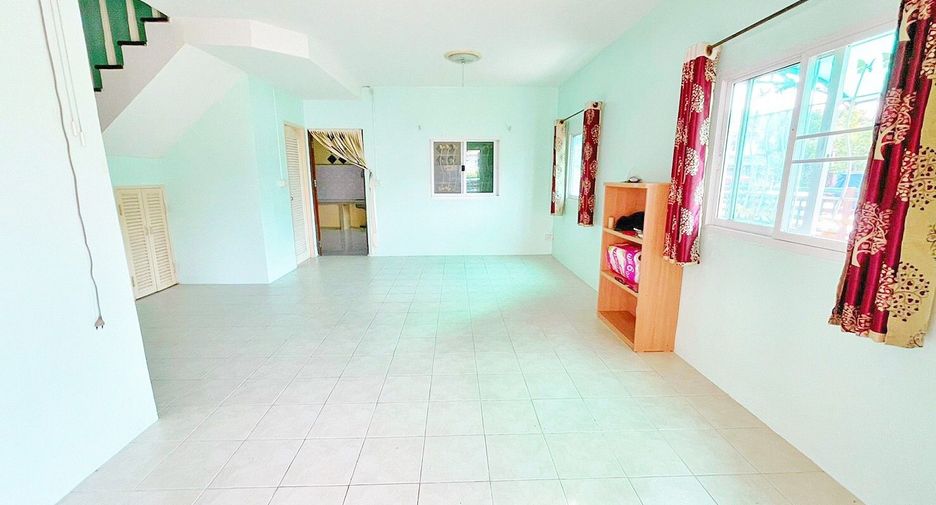 For sale 3 bed house in Mueang Chachoengsao, Chachoengsao