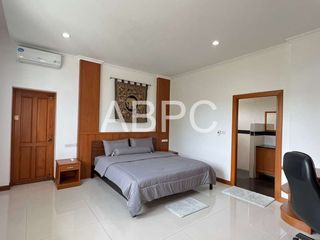 For rent and for sale 6 bedrooms house in Bang Lamung, Chonburi