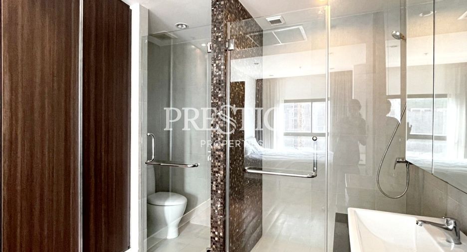 For sale 2 bedrooms condo in Pratumnak, Pattaya