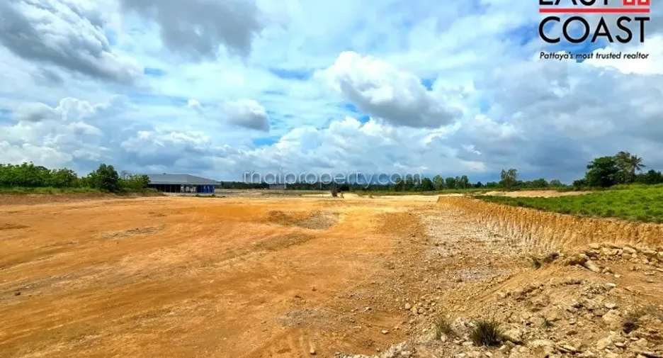 出售 土地 在 Bang Lamung, Chon Buri