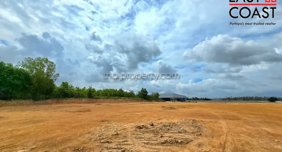 出售 土地 在 Bang Lamung, Chon Buri