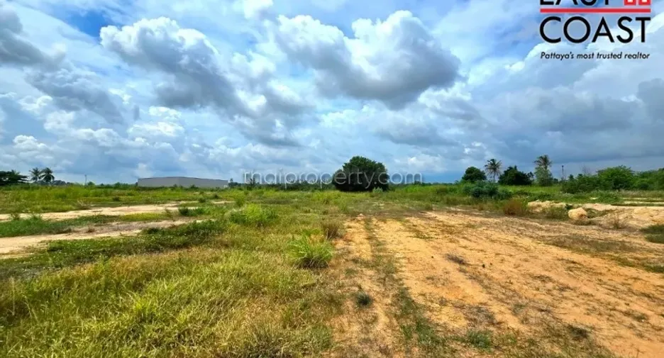 出售 土地 在 Bang Lamung, Chon Buri