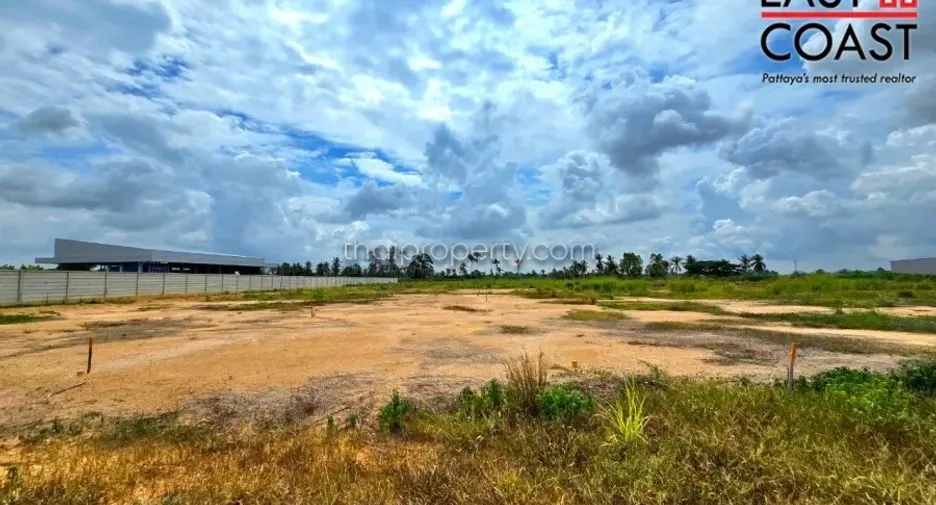 出售 土地 在 Bang Lamung, Chon Buri