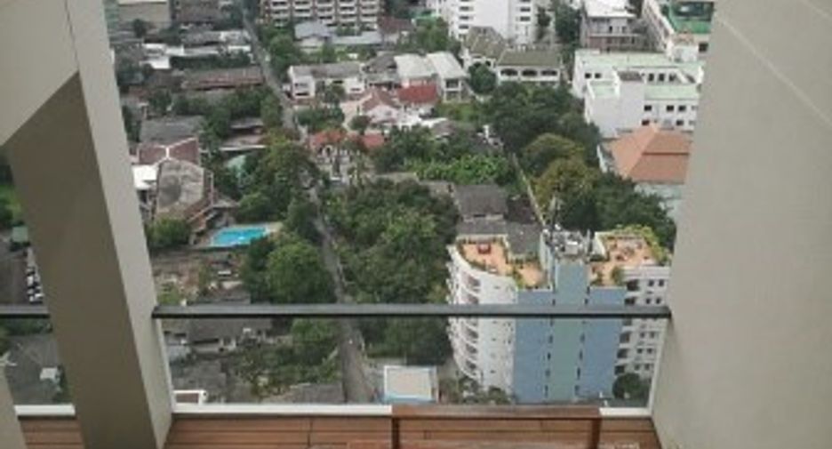 For rent and for sale 3 bedrooms condo in Sathon, Bangkok