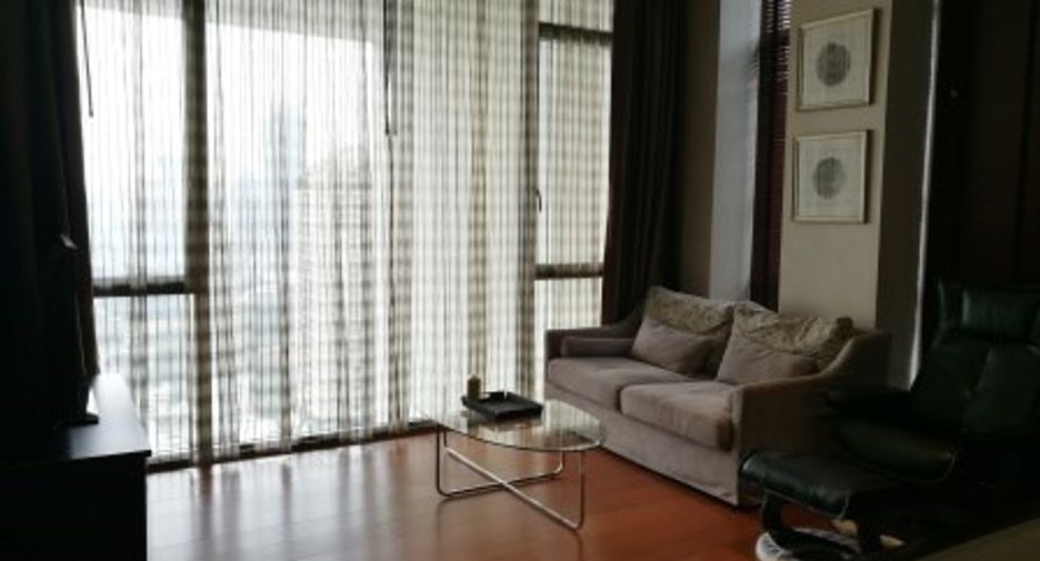 For rent and for sale 3 bedrooms condo in Sathon, Bangkok