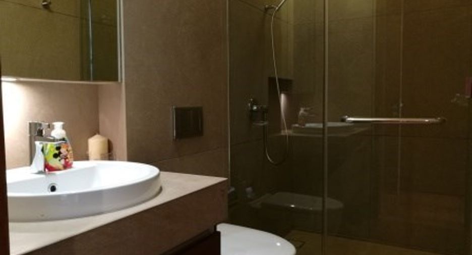 For rent and for sale 3 bedrooms condo in Sathon, Bangkok