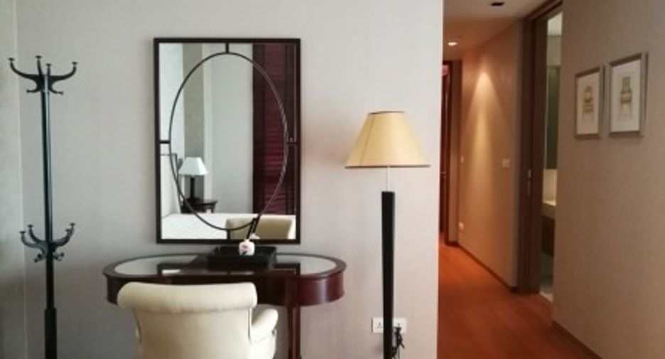 For rent and for sale 3 bedrooms condo in Sathon, Bangkok