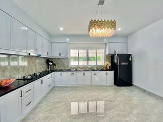 For sale 6 bed house in Bang Lamung, Chonburi