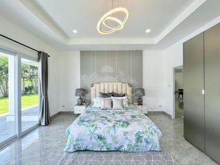 For sale 6 bed house in Bang Lamung, Chonburi