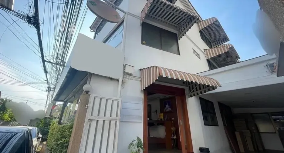 For rent retail Space in Phaya Thai, Bangkok