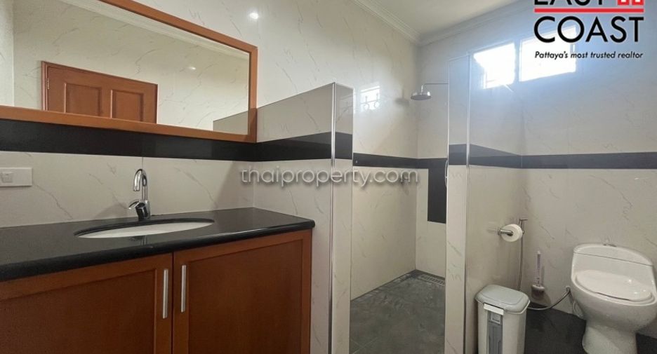 For sale and for rent 6 bedrooms house in Bang Lamung, Chonburi
