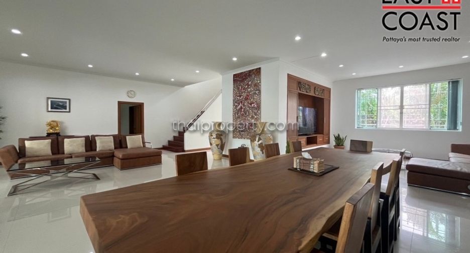 For sale and for rent 6 bedrooms house in Bang Lamung, Chonburi