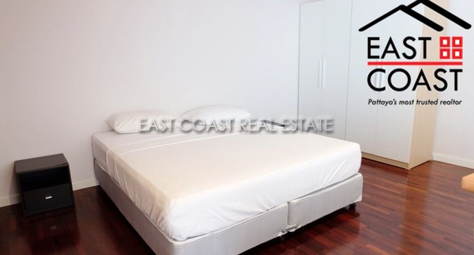 For rent 3 bedrooms condo in Bang Lamung, Chonburi