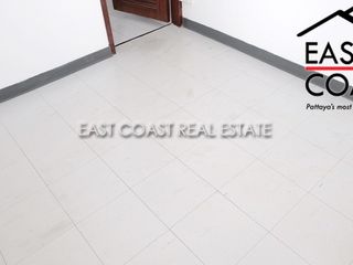 For rent 3 bedrooms condo in Bang Lamung, Chonburi