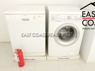 For rent 3 bedrooms condo in Bang Lamung, Chonburi