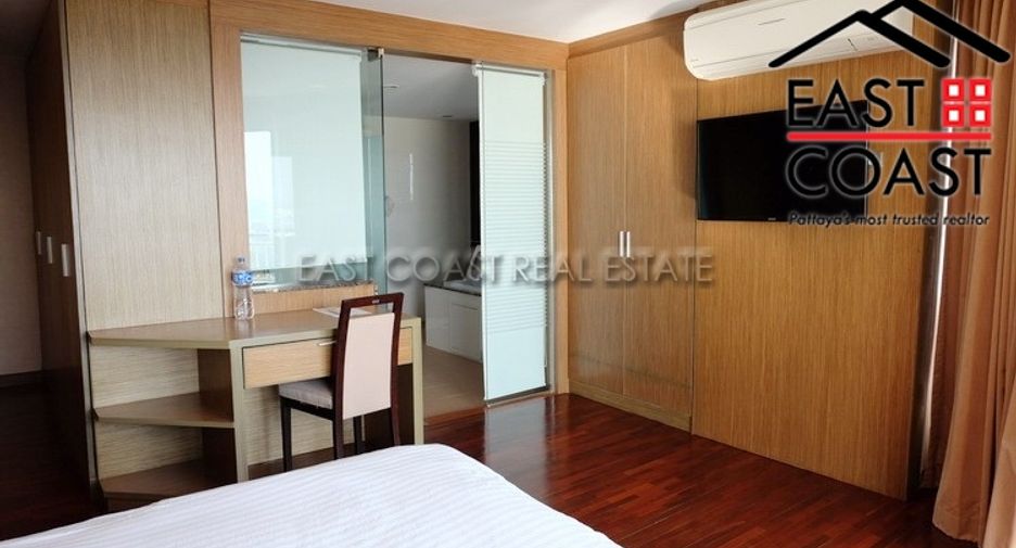 For rent 3 bedrooms condo in Bang Lamung, Chonburi