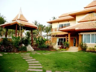 À louer 3 chambres maison à Bang Lamung, Chonburi