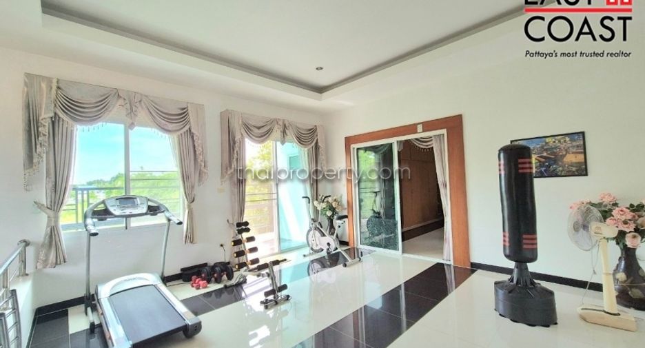 Haus zum Kauf mit 4 Zimmer in Bang Lamung, Chonburi