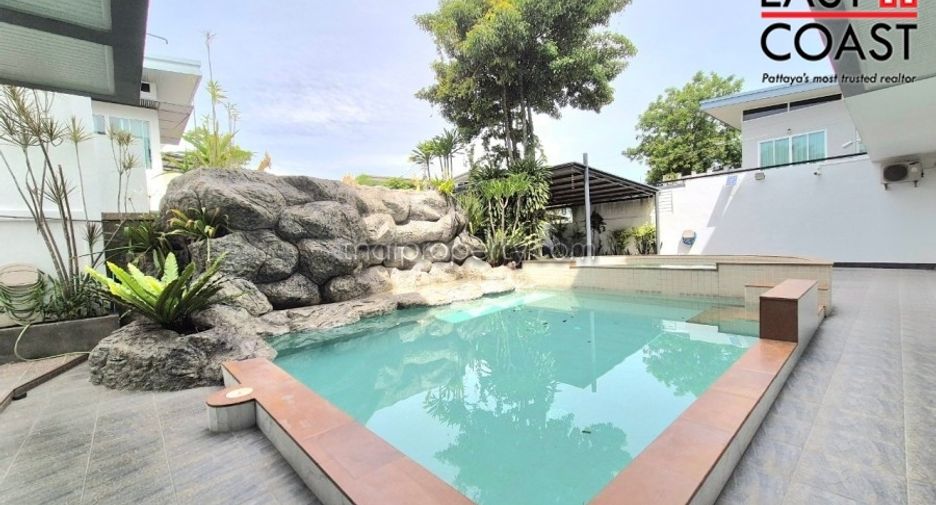 Haus zum Kauf mit 4 Zimmer in Bang Lamung, Chonburi