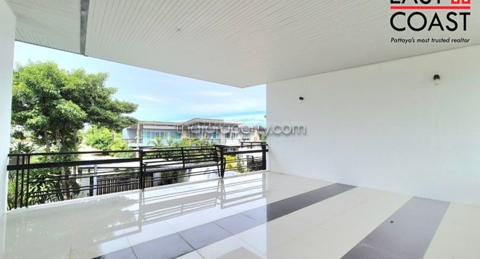 Haus zum Kauf mit 4 Zimmer in Bang Lamung, Chonburi
