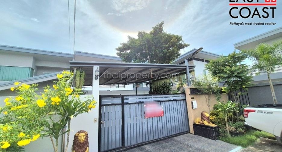 Haus zum Kauf mit 4 Zimmer in Bang Lamung, Chonburi