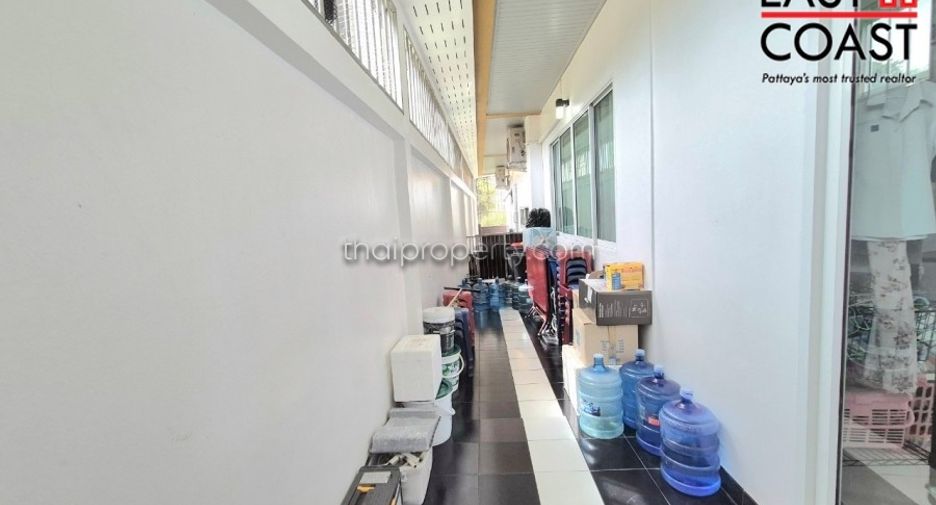 Haus zum Kauf mit 4 Zimmer in Bang Lamung, Chonburi