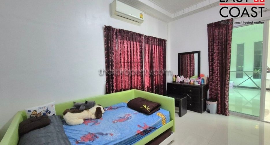 Haus zum Kauf mit 4 Zimmer in Bang Lamung, Chonburi