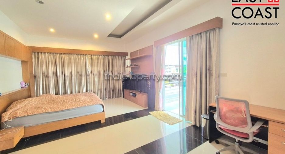Haus zum Kauf mit 4 Zimmer in Bang Lamung, Chonburi
