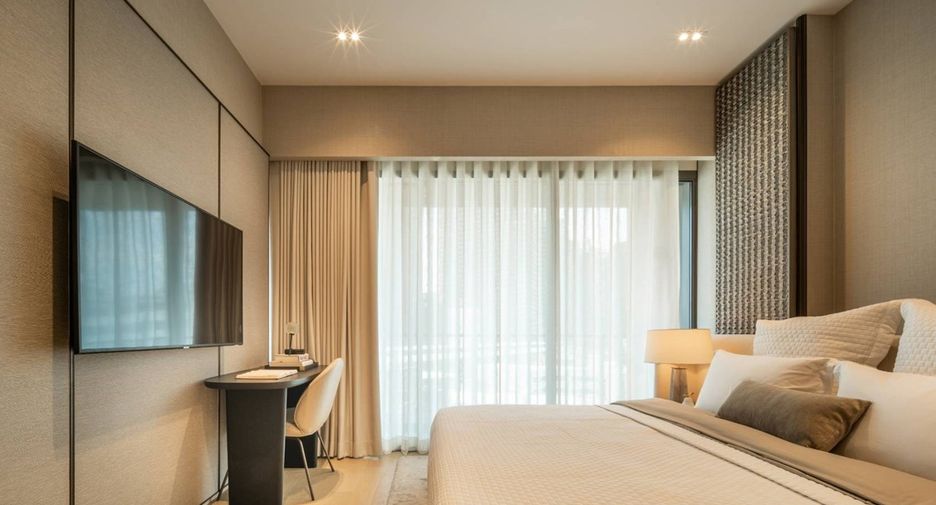 For sale 1 bed condo in Khlong Toei, Bangkok