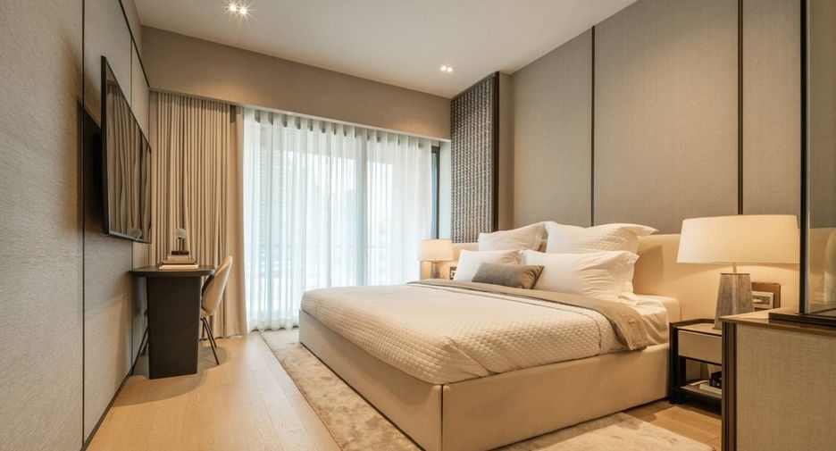 For sale 1 bed condo in Khlong Toei, Bangkok
