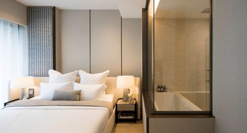 For sale 1 bed condo in Khlong Toei, Bangkok