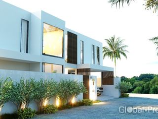 Casa en venta de 5 habitaciones en Bang Lamung, Chonburi