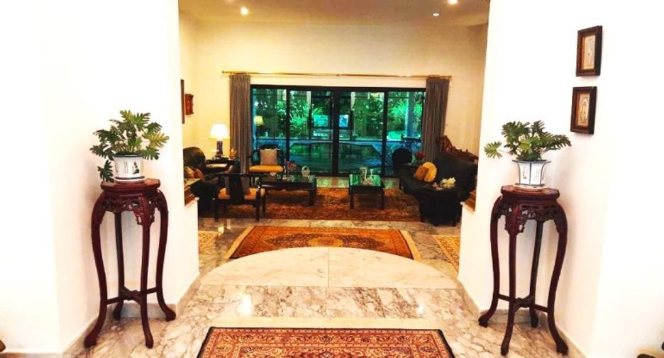 For sale 5 ベッドルーム house in Bang Lamung, Chonburi