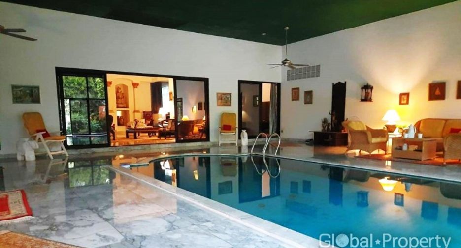 For sale 5 ベッドルーム house in Bang Lamung, Chonburi