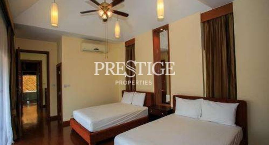 For rent 4 bedrooms house in Bang Lamung, Chonburi