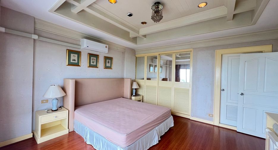 Condo en alquiler y en venta de 3 habitaciones en Sattahip, Chonburi