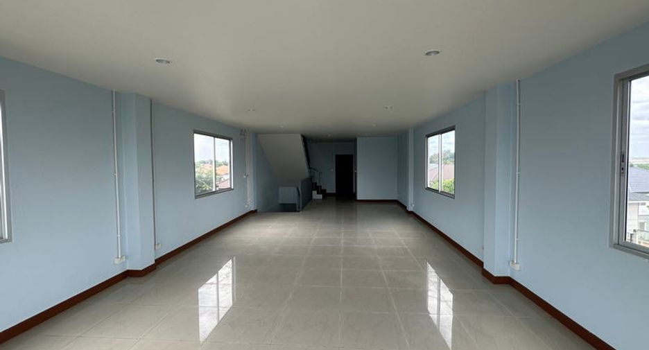 For rent and for sale warehouse in Bang Bua Thong, Nonthaburi