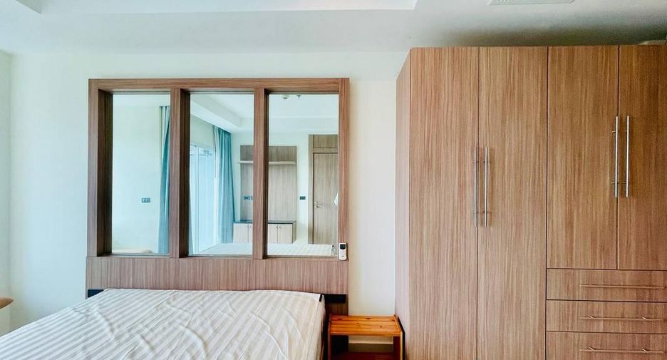 For sale 2 bedrooms condo in Jomtien, Pattaya