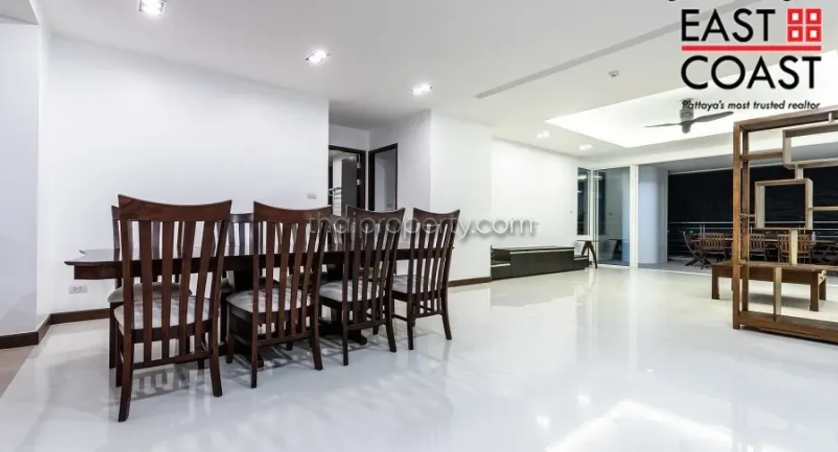 For sale 3 ベッドルーム condo in Jomtien, Pattaya