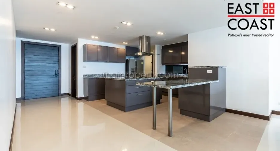 For sale 3 ベッドルーム condo in Jomtien, Pattaya