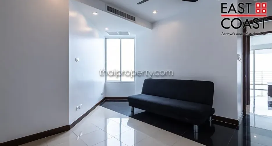 For sale 3 ベッドルーム condo in Jomtien, Pattaya
