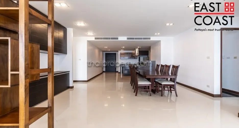 For sale 3 ベッドルーム condo in Jomtien, Pattaya