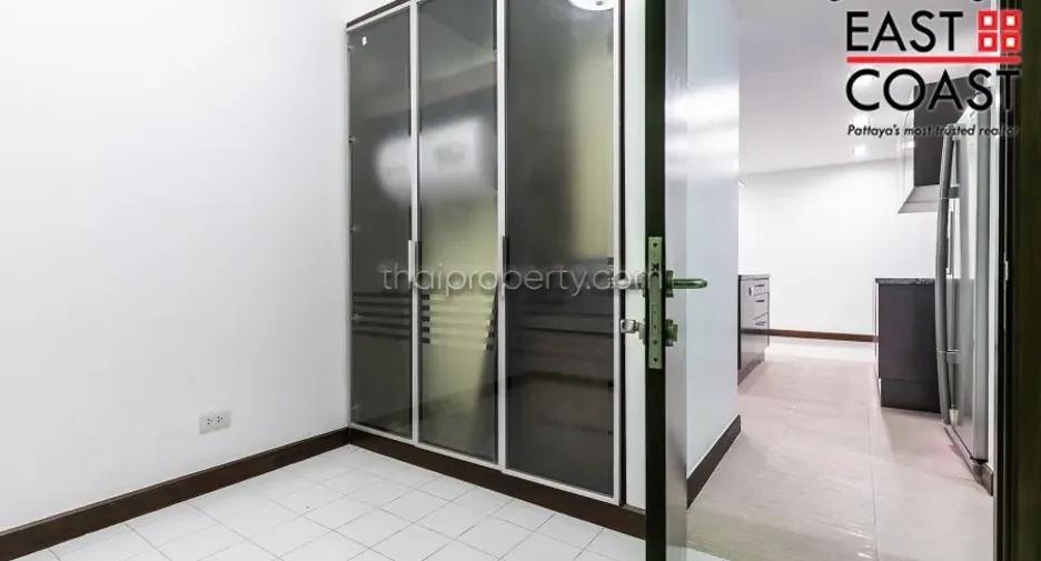 For sale 3 ベッドルーム condo in Jomtien, Pattaya