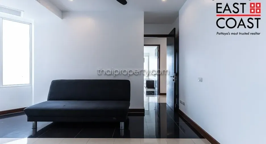 For sale 3 ベッドルーム condo in Jomtien, Pattaya