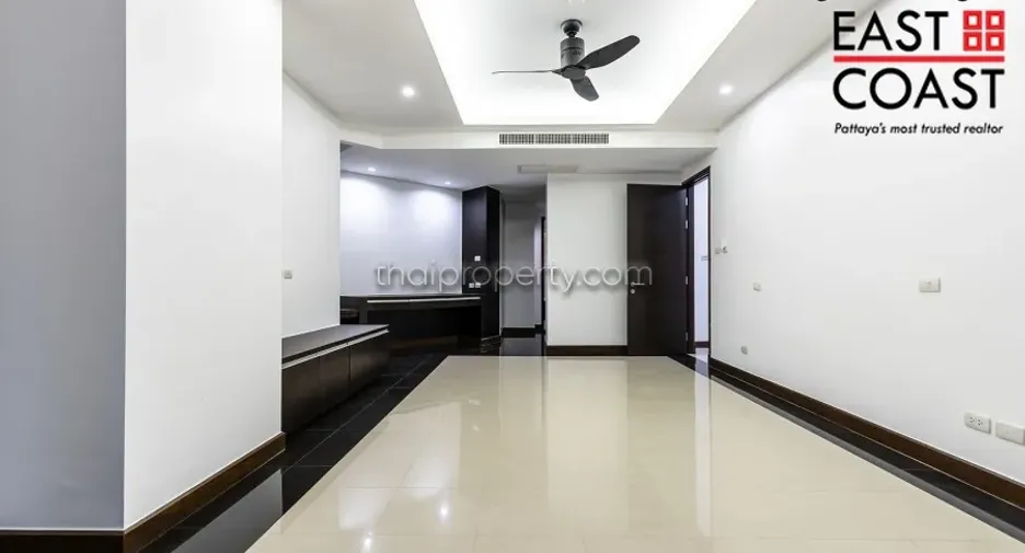For sale 3 ベッドルーム condo in Jomtien, Pattaya
