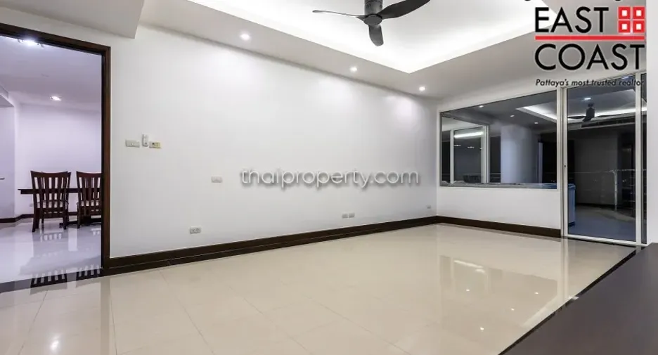 For sale 3 ベッドルーム condo in Jomtien, Pattaya