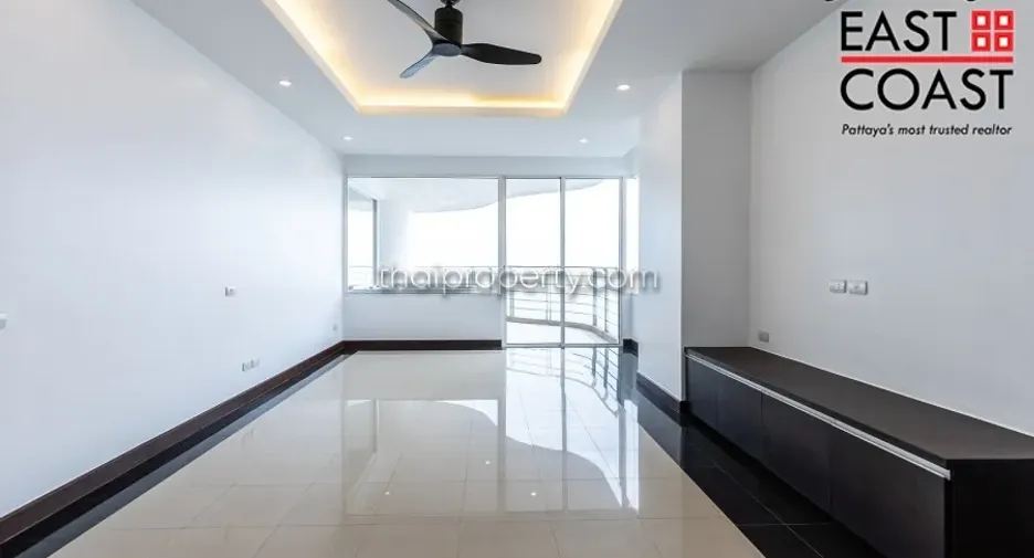 For sale 3 ベッドルーム condo in Jomtien, Pattaya