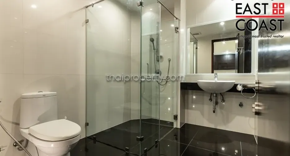 For sale 3 ベッドルーム condo in Jomtien, Pattaya